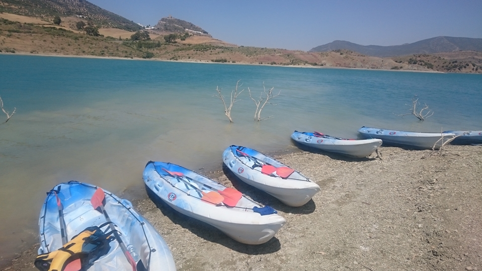 Macarena Z Pueblo Blanco Verano 2015