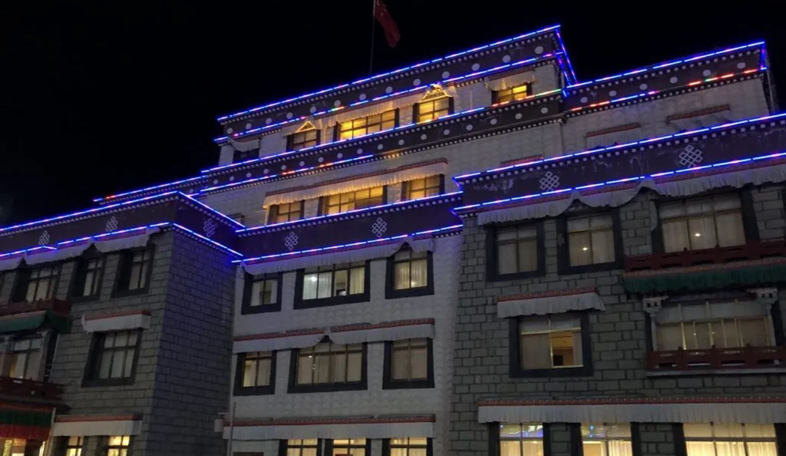 Hotel Lhasa Tse Dang 4 (Lhasa, T&iacute;bet)