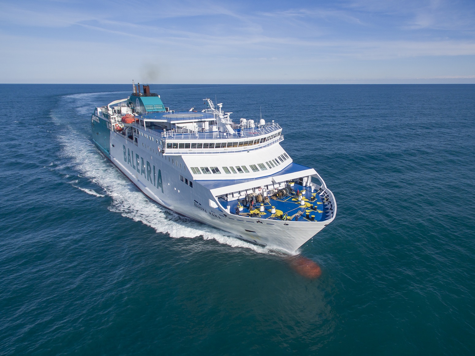 barco destino Ibiza familias monoparentales