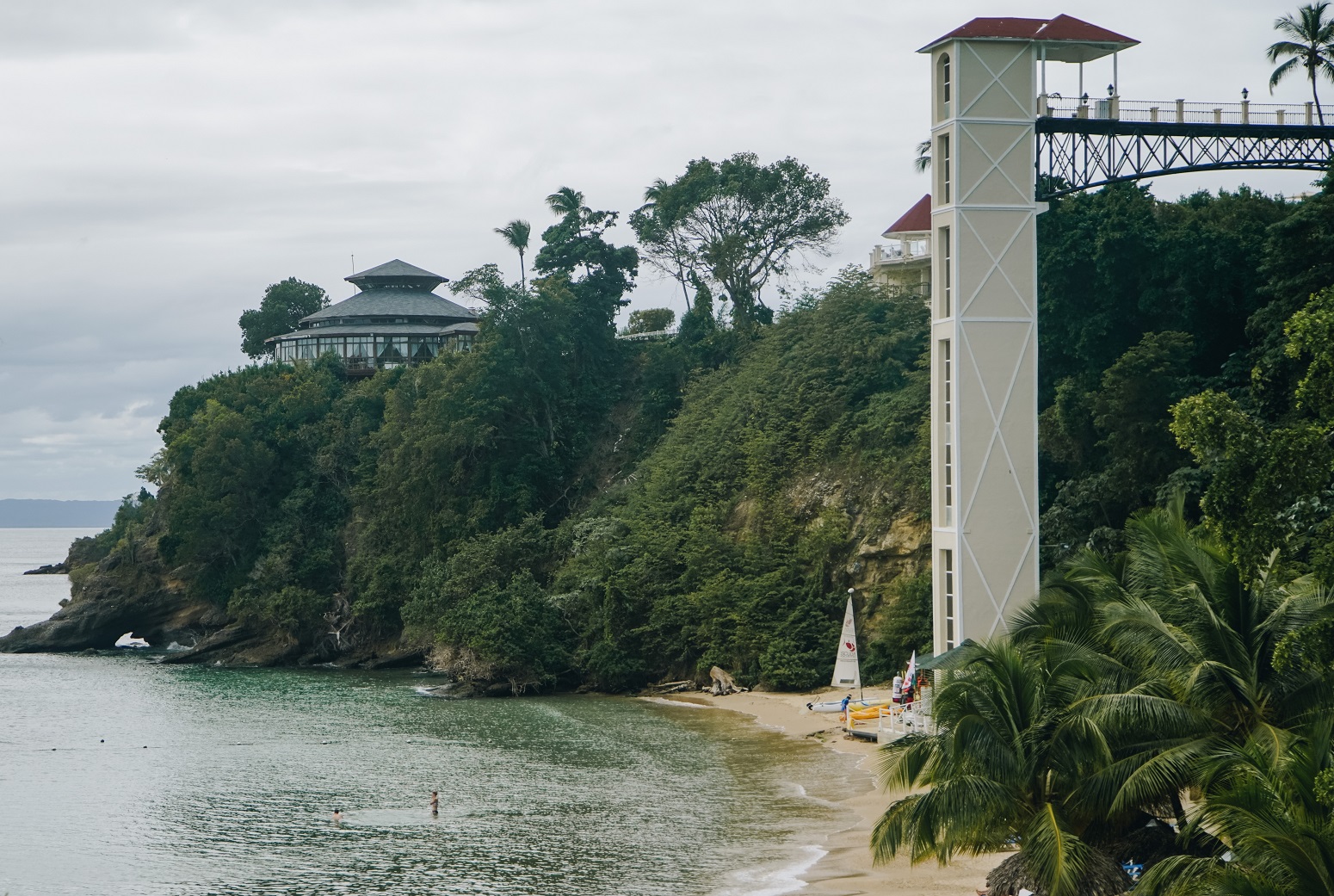 hotel playa samana