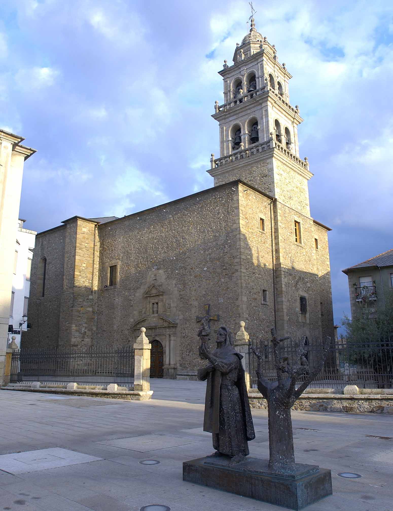 CIUDAD PONFERRADA