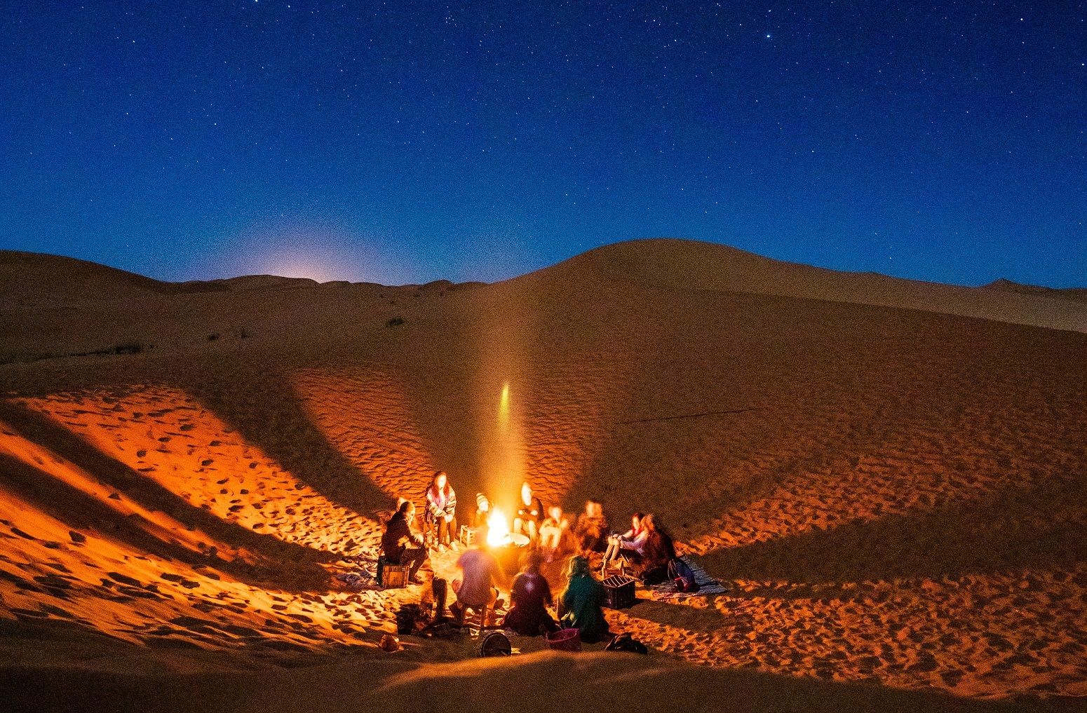 noche en el desierto viajacontuhijo