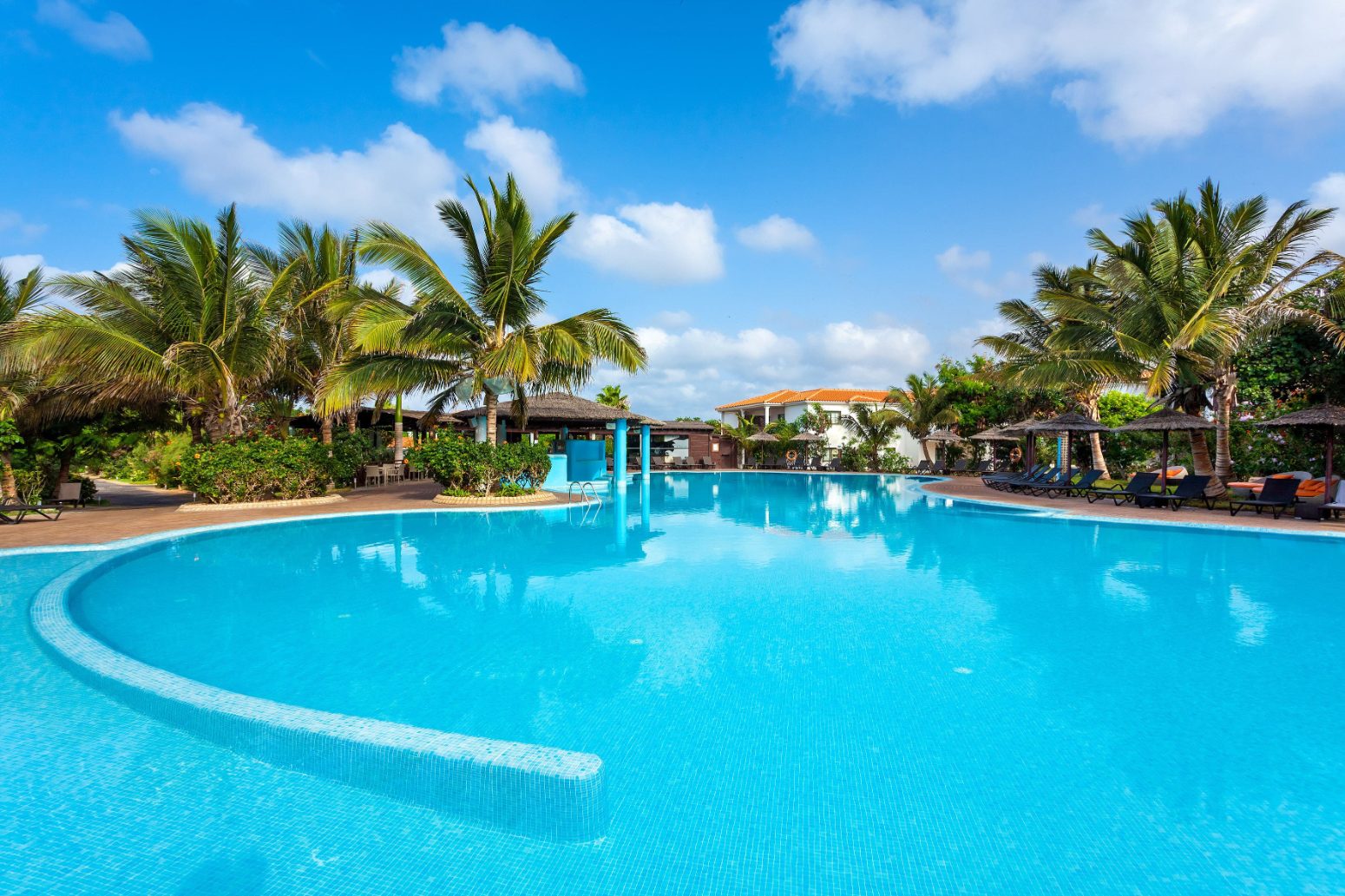 piscina melia dunas isla de sal