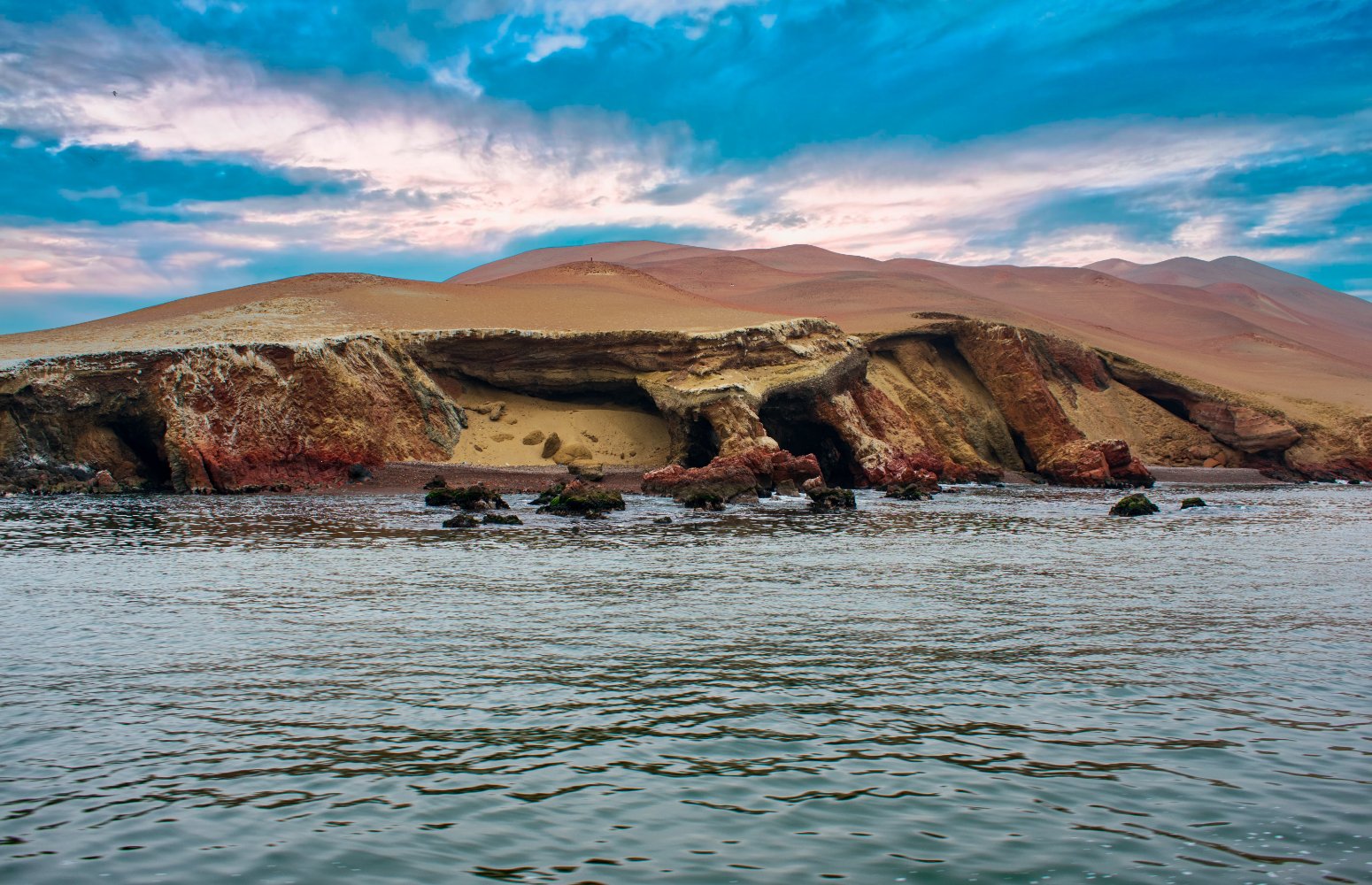 Costa desértica de Paracas
